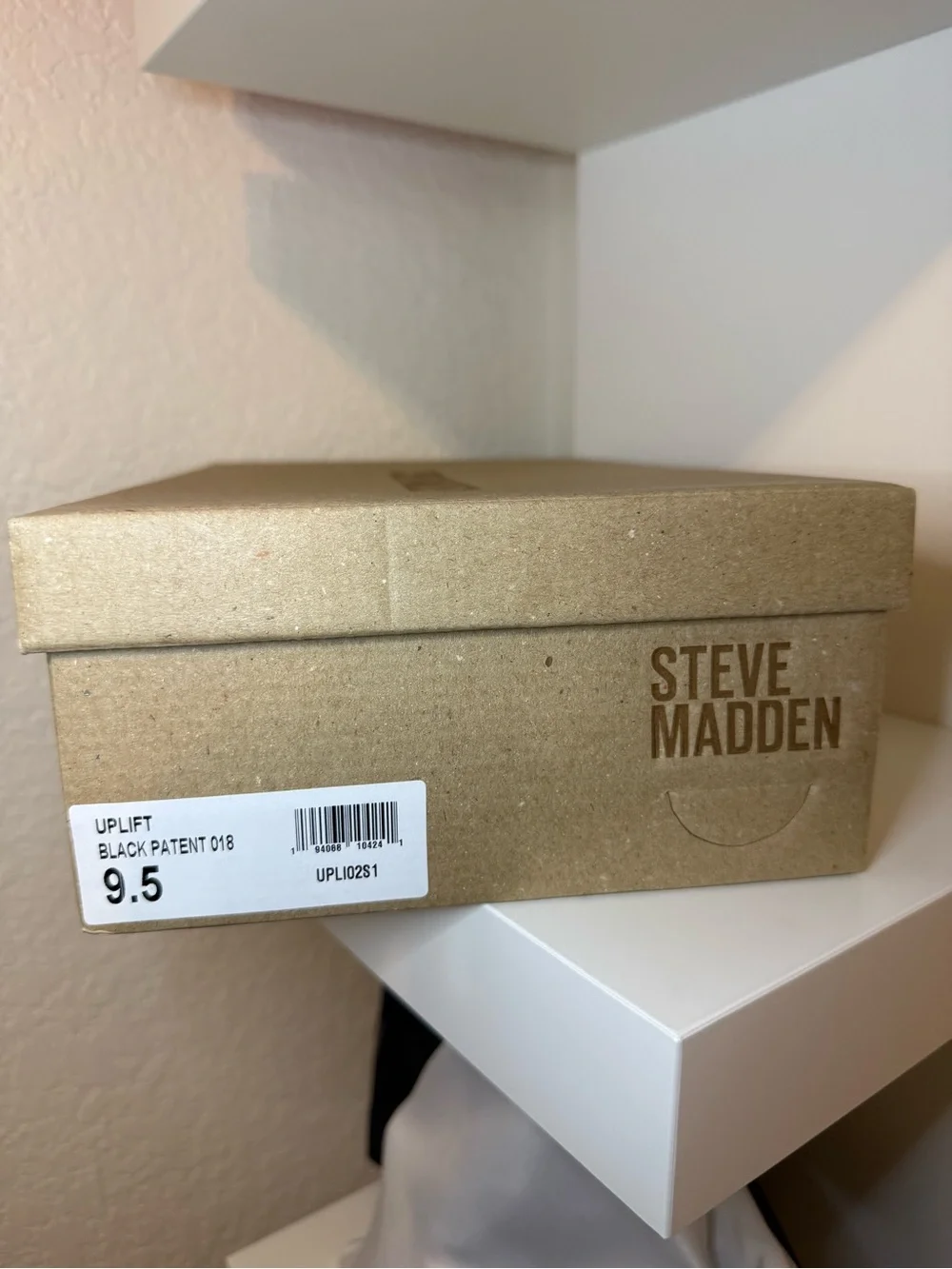 Steve Madden Black Patent Strappy High Heel Sandals - Picture 2 of 2